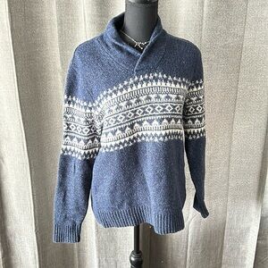 Blue Patterned American Eagle Sweater